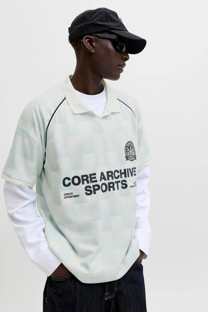 Jack & Jones Breeze Football AOP Mesh Tee SS Omphalodes - Image 4