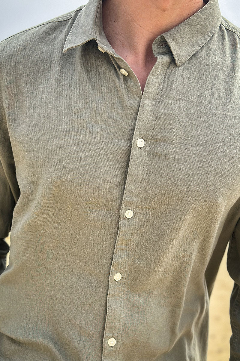 Solid Enea Allan Linen Shirt LS Vetiver - Image 3