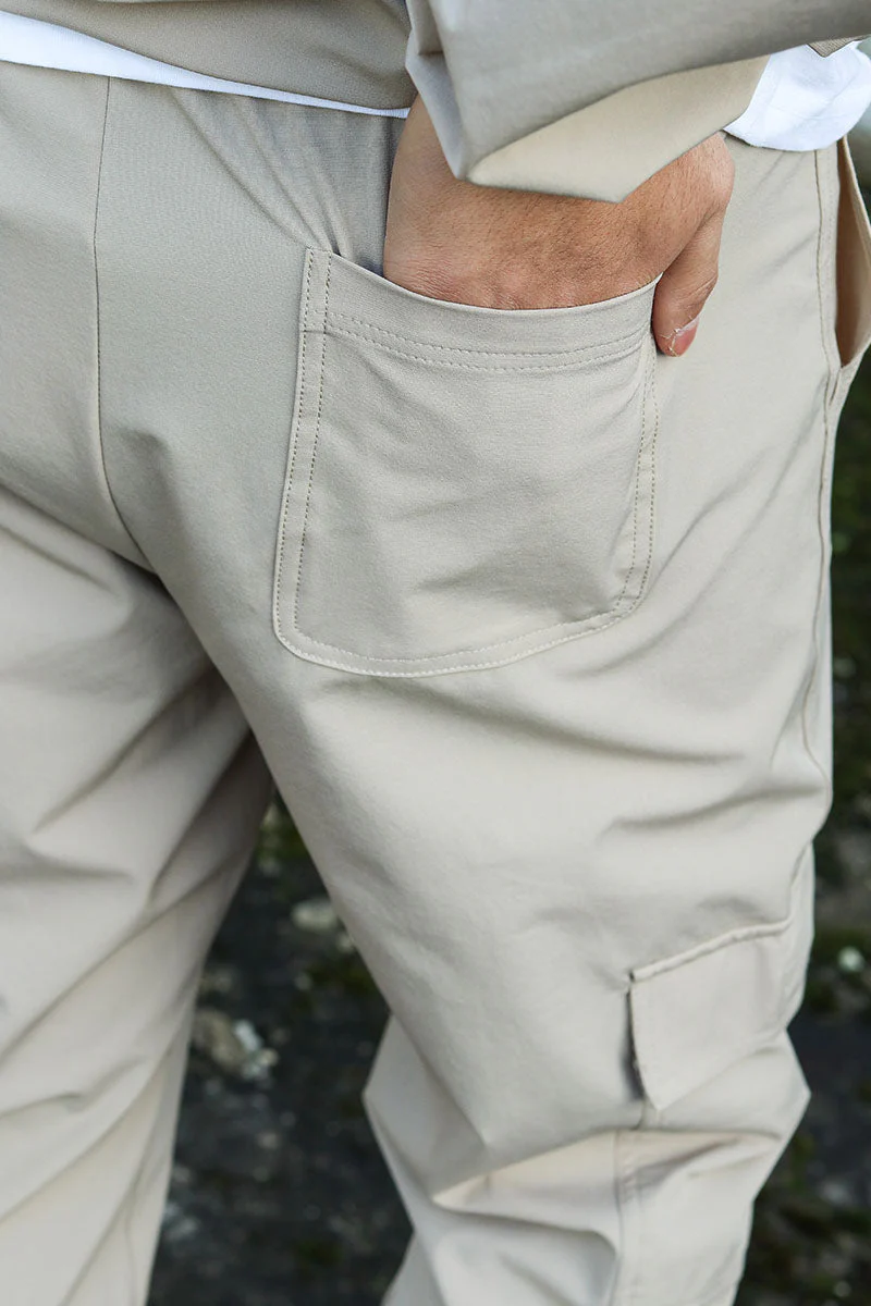 ONLY & SONS Noah Athleisure Cargo Track Pants Crockery - Image 7