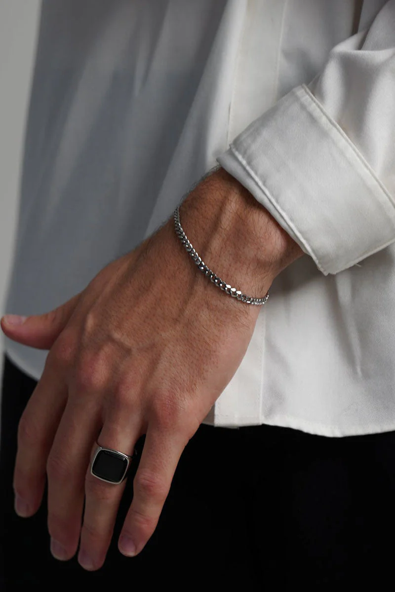 Northern Legacy Minimal Sequence Armband Sølvtonet - Image 3