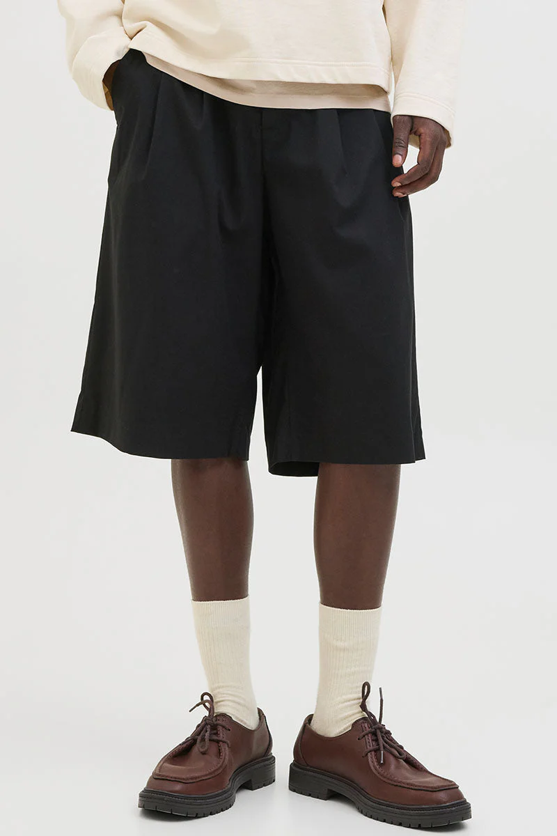 Jack & Jones Bill Flint Wide Fit Dress Shorts Black
