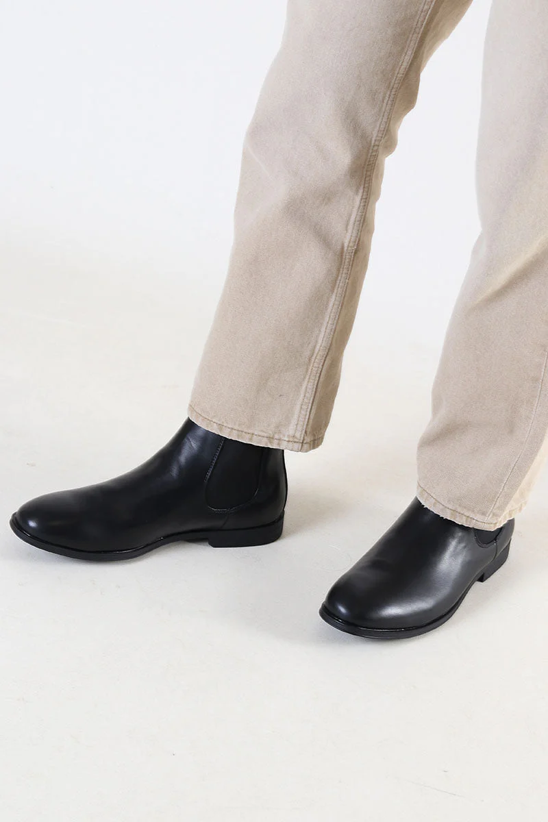 Liebhaveri Chelsea Boots Black - Image 2