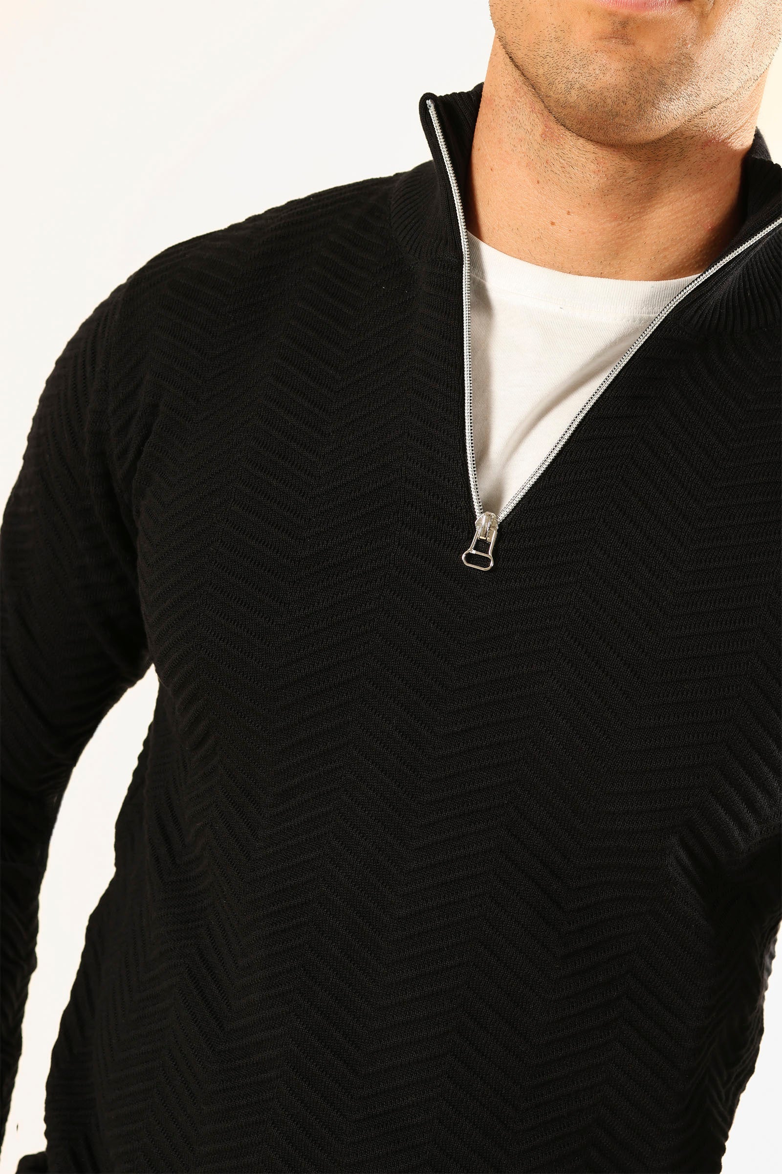 Kronstadt Carlo Half Zip Knit Black - Image 3